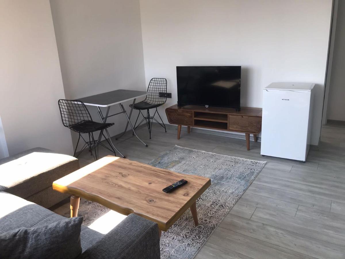 Riva Marina Apartment Кушадасъ Екстериор снимка